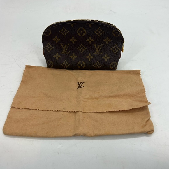 Louis Vuitton Monogram Cosmetic Pouch - Picture 7 of 8